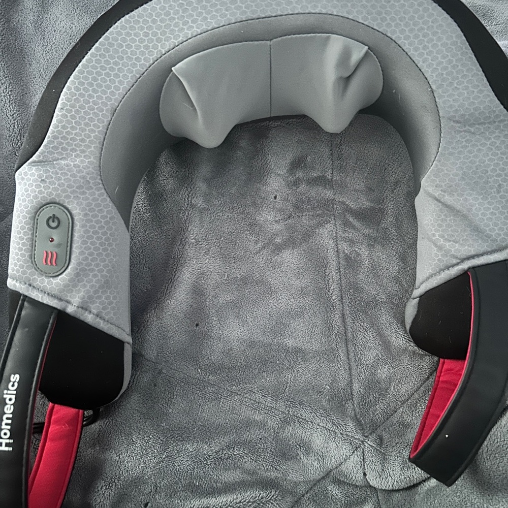 Heated Neck Massager – Relaxation & Pain Relief